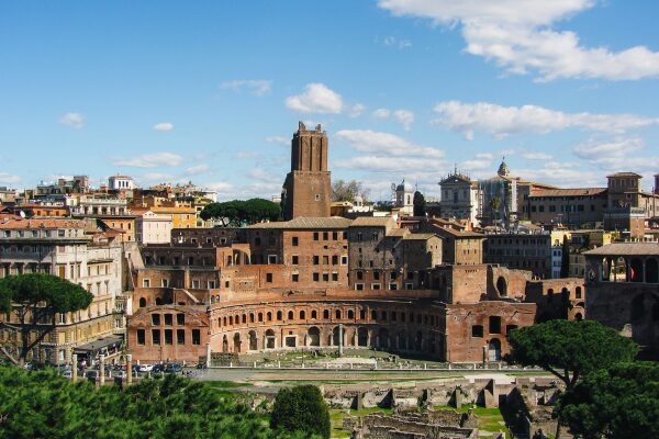 Constantin Brâncuși. Le origini dell’Infinito ai Mercati di Traiano